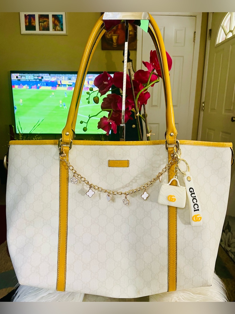Gucci Tote Bag in White with Yellow Accents